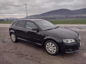 AUDI A3 SPORTBACK 2.0 TDI CR S LINE ROK VÝROBY 2009 - 7