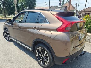 Mitsubishi Eclipse Cross - 7