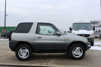 Toyota RAV4 RAV 4 / 2,0 benzín 94kW - 7