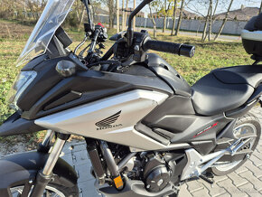 Honda NC750X DCT - 7