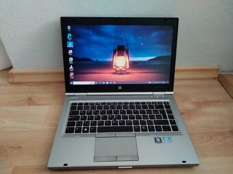 predám HP elitebook -Intel core i5 -8gb ram -250gb ssd - 7