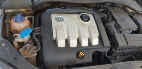 Volkswagen Golf 5 1,9TDI 66KW - 7