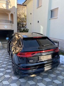 Predam audi Q8 - 7