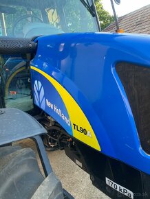 Traktor New Holland TL90A - 7