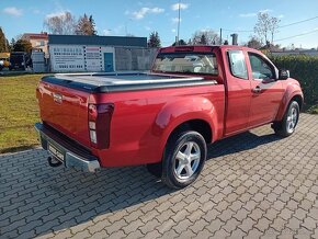 Isuzu D-max  2,5D  120KW 2016 - 7