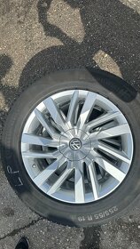 VW Tuareg. Original 255/55 R 19 - 7