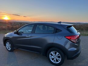 Honda HR-V 1,5 i-VTEC Elegance 6MT - 7