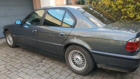 Predam BMW 728i , E38 - 7