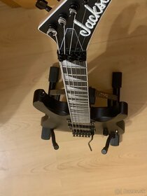 Elektrická gitara Jackson JS32 - 7