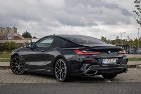 BMW Rad 8 Coupé M850i xDrive - 7