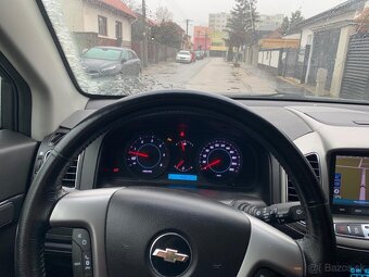 Chevrolet Captiva 2.2 - 7