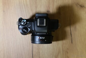 Canon EOS M50 Mark II - telo - 7