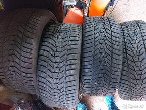 Predam zimne pneumatiky 245/40 R19 Hankook - 7