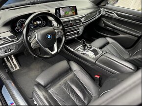 BMW Rad 7 740d xDrive A/T - 7