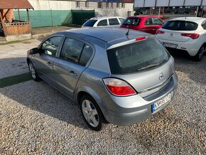 Opel Astra 1.6 benzín, 77kW, MT/5, rok:09.2006. - 7