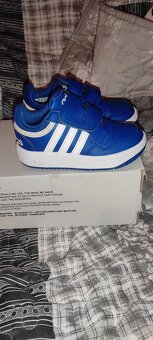 Adidas 23,5 - 7