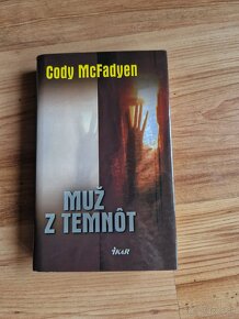 Cody McFadyen - Tvár smrti, Temnejšia stranka  &  Muž z temn - 7