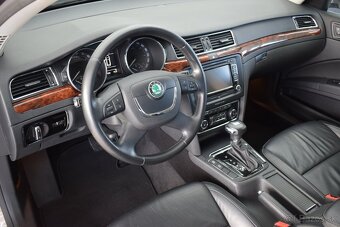 Škoda Superb 2,0 TDI CR, ELEGANCE,DSG,NAVI,125 kW - 7