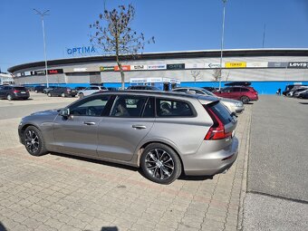 Volvo V60 D4 Momentum - 7