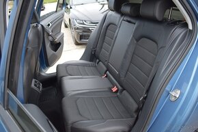 Volkswagen Golf 1.6 TDI Comfortline - 7