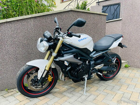 Triumph Street Triple 675 2013 - 7