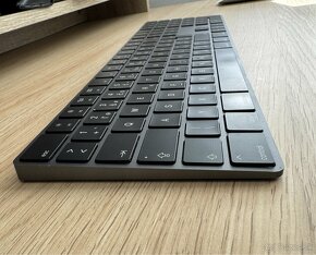 Apple Magic Keyboard sNumerickou klávesnicou - SK - 7