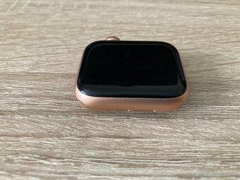 Apple Watch SE 2020 40mm - 7