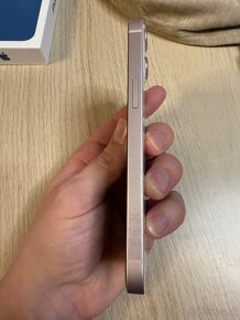 IPhone 13 128gb modrý a ružový - 7