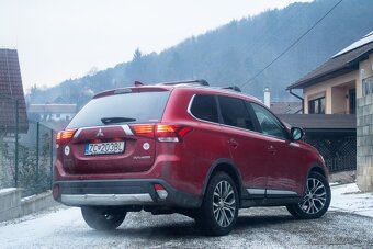 Mitsubishi Outlander 2.2 DI-D Instyle A/T - 7