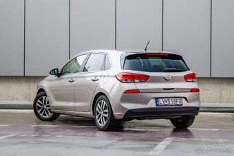 Hyundai i30 1.4 T-GDi Family 2017 - 7