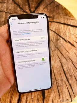 iPhone X 64 Sillver batérie 100% top stav - 7