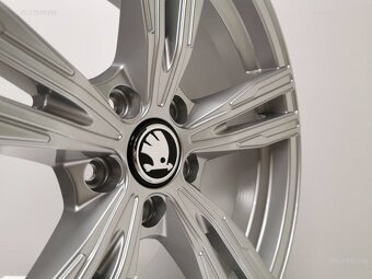 Vw Passat IT Wheels 8X19 ET47 5X112 Silber 1225 - 7