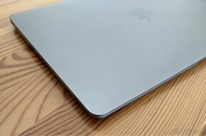 Apple Macbook Air 13" i5. 8GB ram 512GB ssd r. 2020 - 7