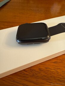 Apple Watch s6, 44mm - 7