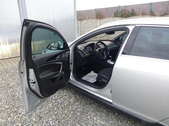 Opel Insignia 2.0CDTi 4x4 COUNTRY TOURER 1A - 7