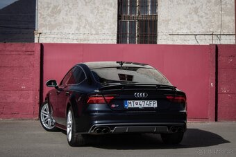 Audi S7 Sportback V8T - 7