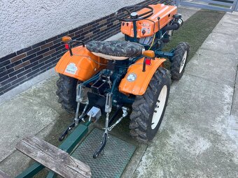 Kubota B7000 4x4 diesel + malá vlečka - 7