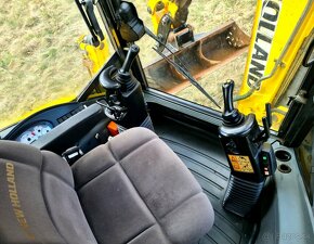 New Holland B115 Full Joystick - 7