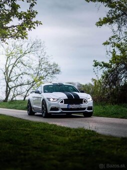 Ford Mustang 3.7 V6 - 7