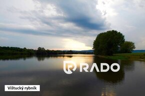 RADO | Na predaj dva pozemky v obci Vištuk - 7