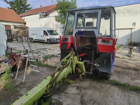 Predam traktor Zetor - 7