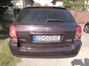 Toyota Avensis combi 2.0 D4D 2008 - 8