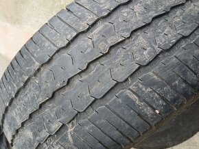 Predám používané letné pneu 235/65 R16 C - 8