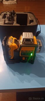 Predám Laser dewalt - 8