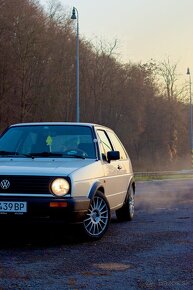 Volkswagen Golf Mk2 1.8T - 8