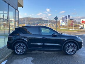 Porsche Cayenne III 3.0 V6 benzin model 2020 - 8