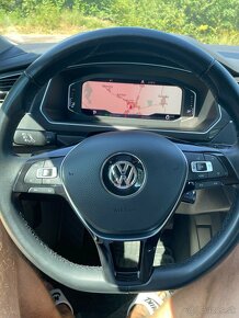 VW Tiguan 2.0 TDI Comfortline LED VIRTUAL - 8