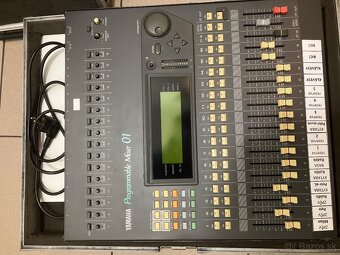 Predam digitalny mixpult Yamaha programmable 01 - 8