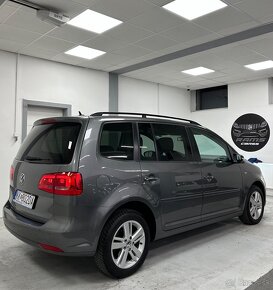 Volkswagen Touran Match 1.6TDI LED/Xenon/2012 - 8