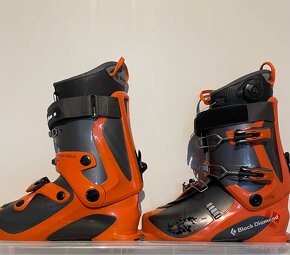 NOVE Skialpove/freeride lyziarky 25,5 - 8